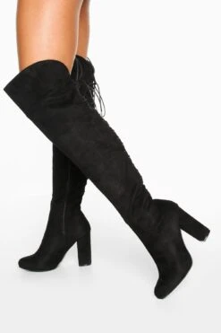 Overknee-Stiefel Mit Spitzen-Detail Und Blockabsatz