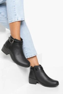 Chelsea-Stiefel Mit Schnallen-Detail