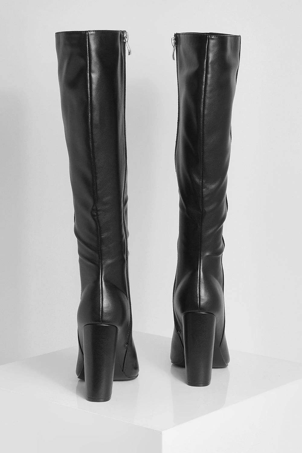 Breite Passform Spitze Overknee-Stiefel 6 Breite Passform Spitze Overknee-Stiefel – Bild 4