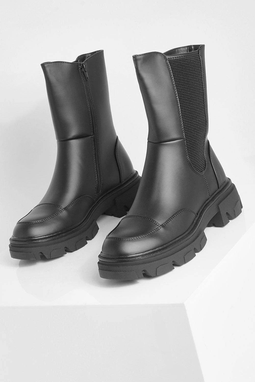 Klobige Chelsea-Stiefel Mit Naht-Detail 5 Klobige Chelsea-Stiefel Mit Naht-Detail – Bild 3