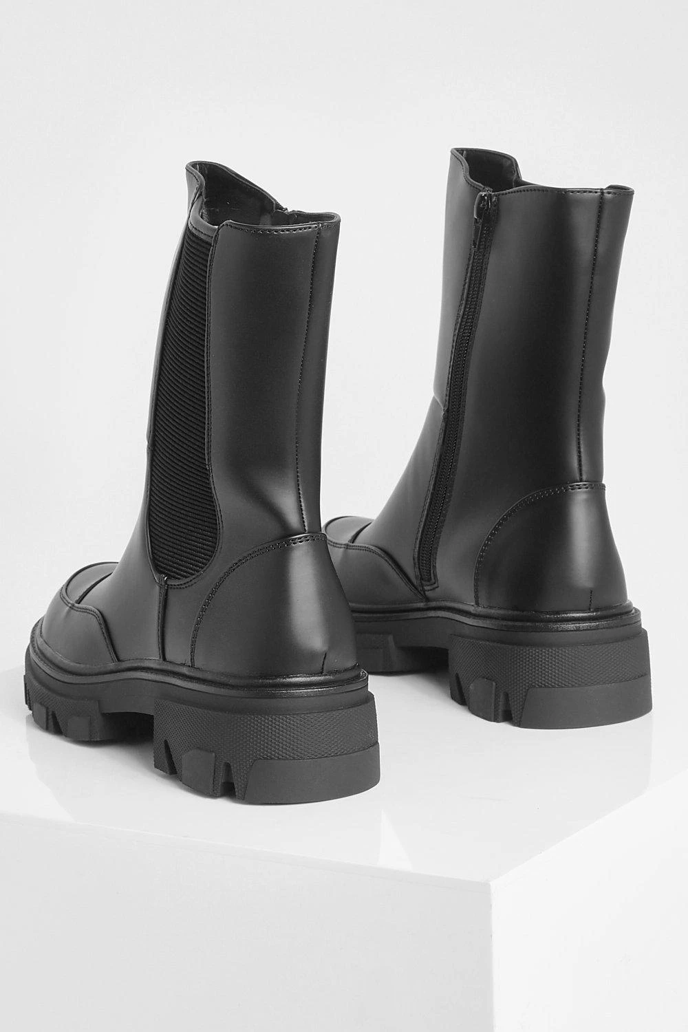 Klobige Chelsea-Stiefel Mit Naht-Detail 6 Klobige Chelsea-Stiefel Mit Naht-Detail – Bild 4