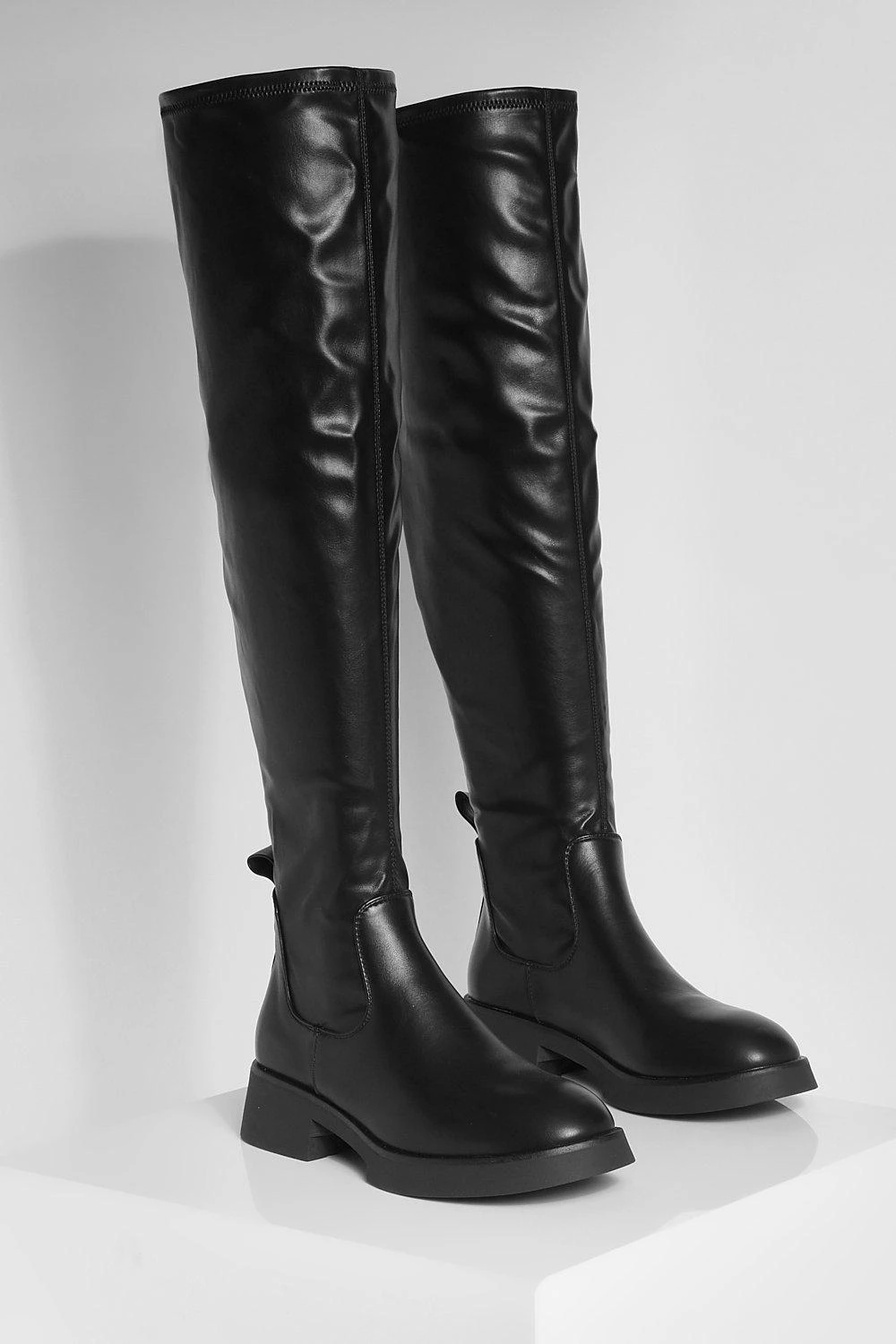 Overknee-Stiefel Mit Detail 5 Overknee-Stiefel Mit Detail – Bild 3
