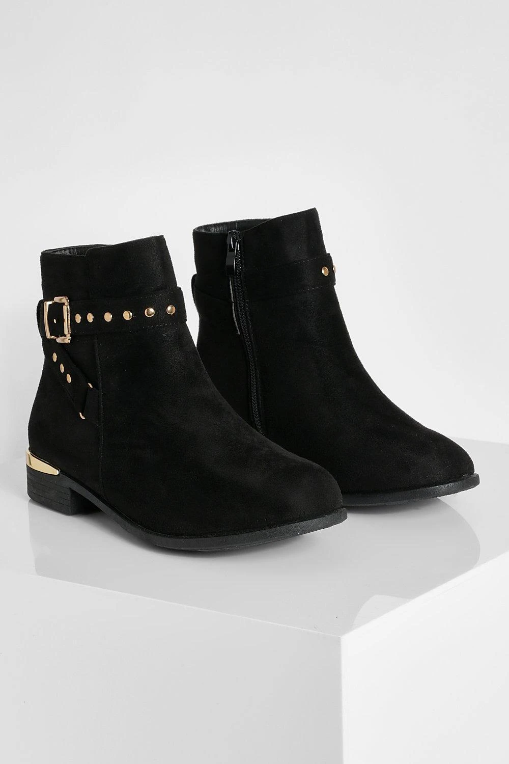 Breite Passform Chelsea-Stiefel Mit Schnalle Und Nieten-Detail 5 Breite Passform Chelsea-Stiefel Mit Schnalle Und Nieten-Detail – Bild 3