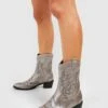 Breite Passform Western Cowboy-Stiefel Mit Metallic Naht-Detail 1 Breite Passform Western Cowboy-Stiefel Mit Metallic Naht-Detail -Nerf Verkäufe gzz47764 silver xl