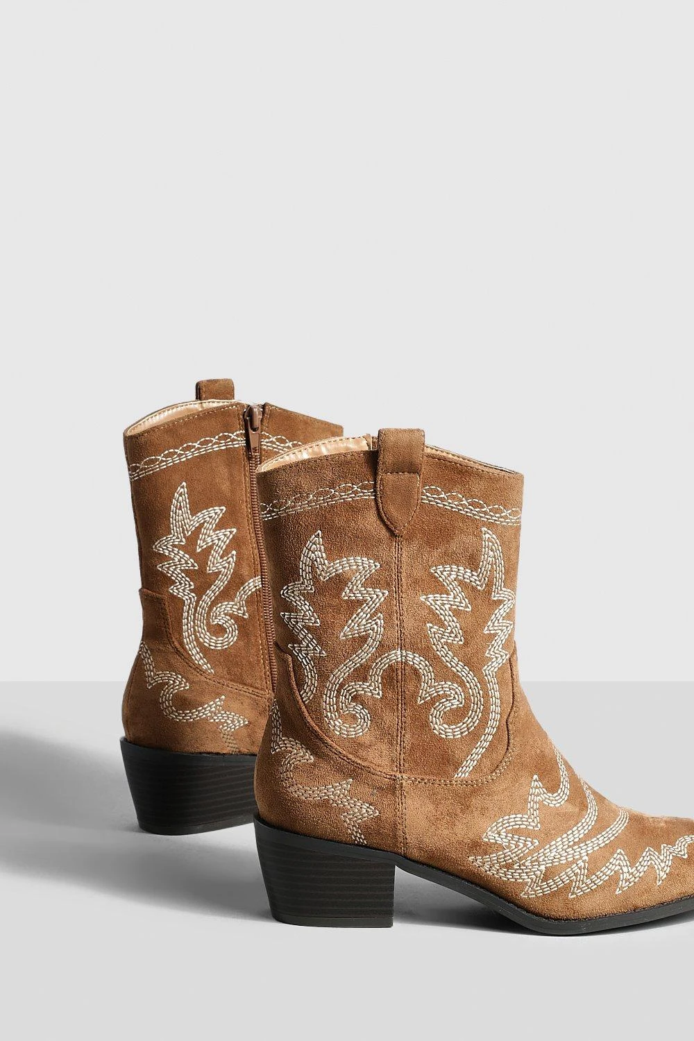 Breite Passform Western Cowboy-Stiefel Mit Naht-Detail 6 Breite Passform Western Cowboy-Stiefel Mit Naht-Detail – Bild 4