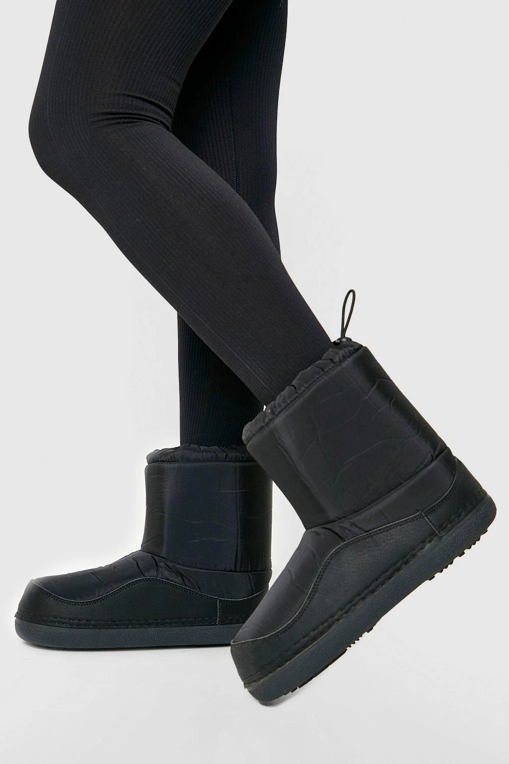 Gepolsterte Stiefel 4 Gepolsterte Stiefel – Bild 2