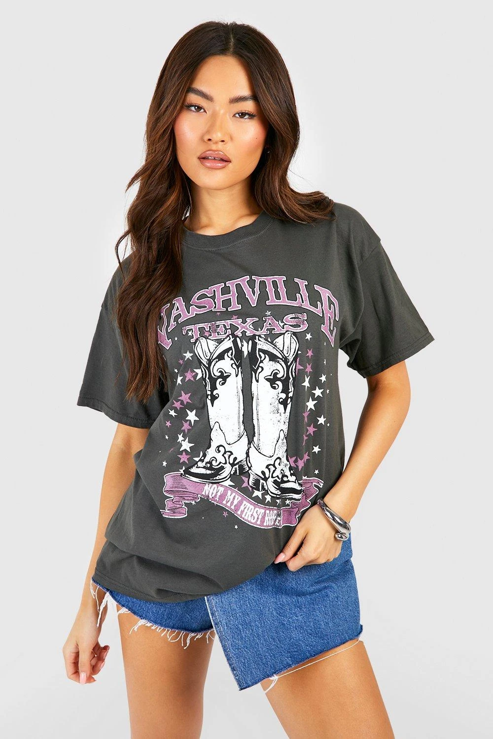 Oversize T-Shirt Mit Nashville Cowboy-Stiefel Print 3 Oversize T-Shirt Mit Nashville Cowboy-Stiefel Print